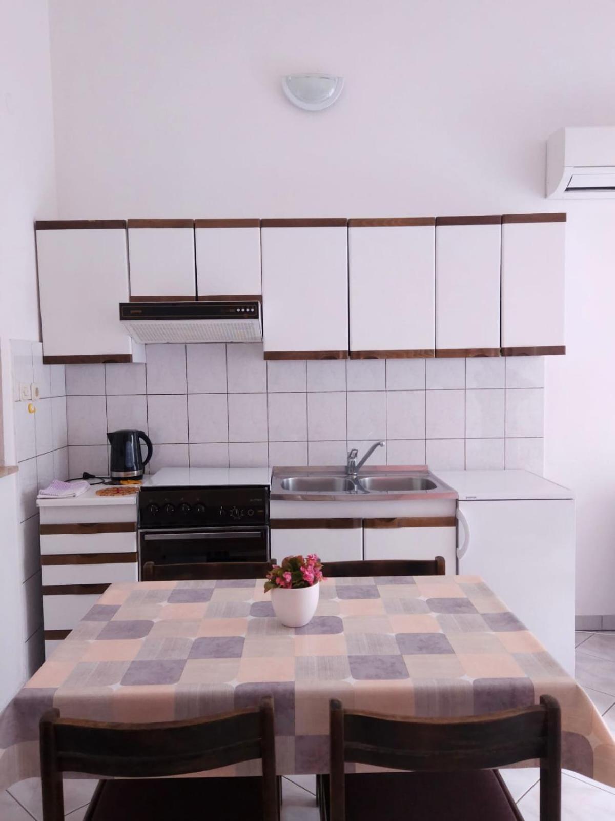 Lorena Apartments In Pula Luaran gambar