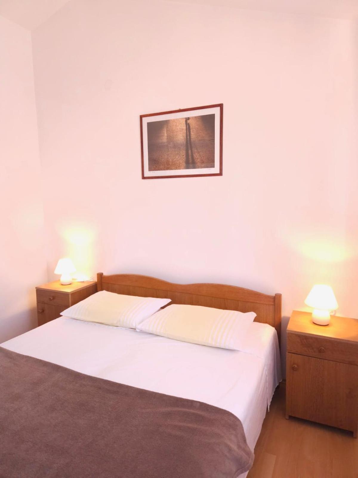 Lorena Apartments In Pula Luaran gambar