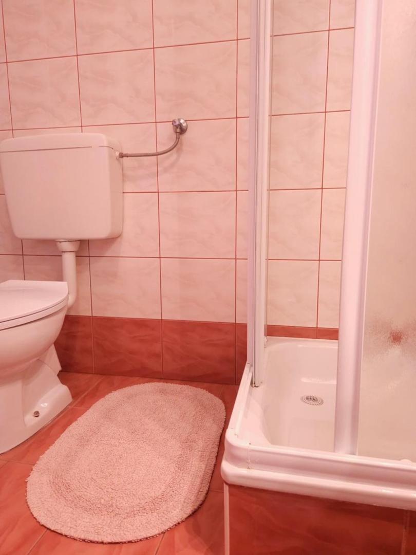 Lorena Apartments In Pula Luaran gambar