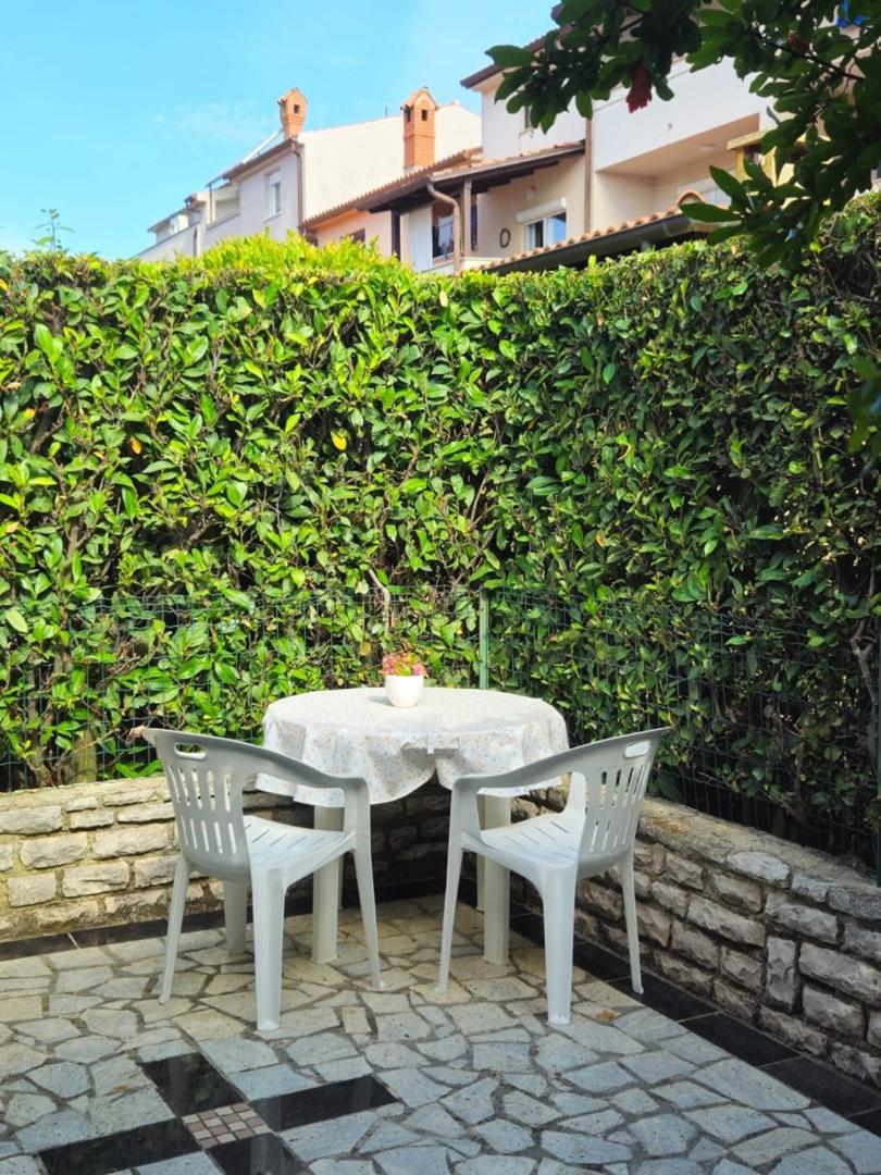 Lorena Apartments In Pula Luaran gambar